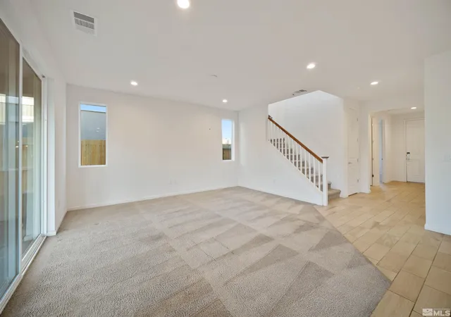 Photo 4 of Single family home for sale at 2252 Selway Dr, Sparks, NV 89436 | MLS# 250006088 | Listing updated on 2025-08-21