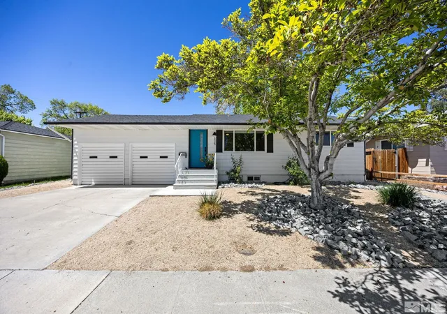 Photo 1 of Single family home for sale at 635 Lester Ave, Reno, NV 89502 | MLS# 250006117 | Listing updated on 2025-08-09