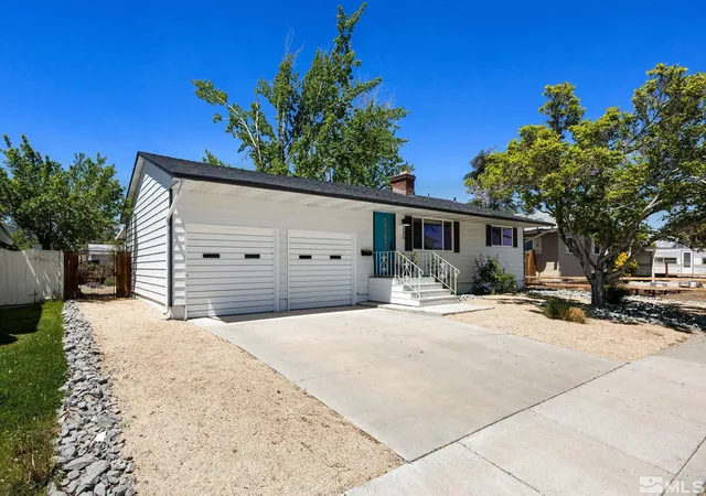 Photo 2 of Single family home for sale at 635 Lester Ave, Reno, NV 89502 | MLS# 250006117 | Listing updated on 2025-08-09
