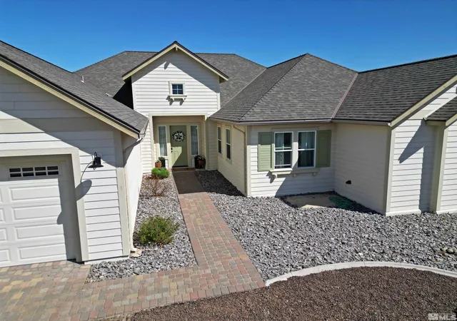 Photo 3 of Single family home for sale at 145 Horizon Rdg, Sparks, NV 89441 | MLS# 250006172 | Listing updated on 2025-10-29