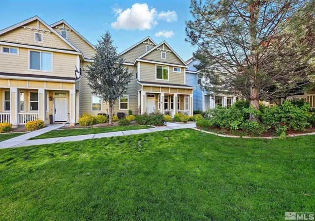 Photo 2 of Townhouse for sale at 2265 Grosvenor Park Pl, Reno, NV 89509 | MLS# 250006241 | Listing updated on 2025-10-31