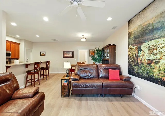 Photo 4 of Townhouse for sale at 2265 Grosvenor Park Pl, Reno, NV 89509 | MLS# 250006241 | Listing updated on 2025-10-31