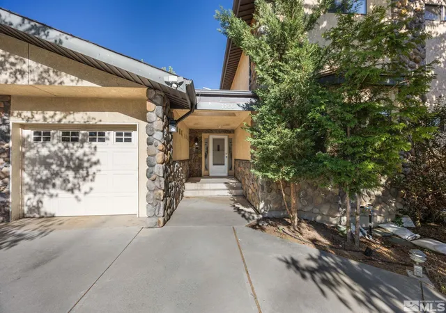 Photo 3 of Single family home for sale at 1160 Yates Ln, Reno, NV 89509 | MLS# 250006403 | Listing updated on 2026-05-08