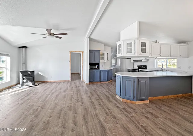 Photo 3 of Manufactured home for sale at 3285 Warner Dr, Winnemucca, NV 89445 | MLS# 250050413 | Listing updated on 2025-05-26