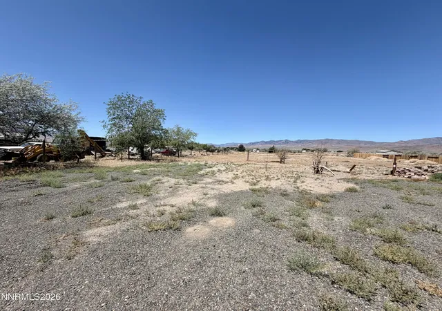 Photo 12 of Manufactured home for sale at 5405 Desert Ln, Silver Springs, NV 89429 | MLS# 260009341 | Listing updated on 2026-10-02