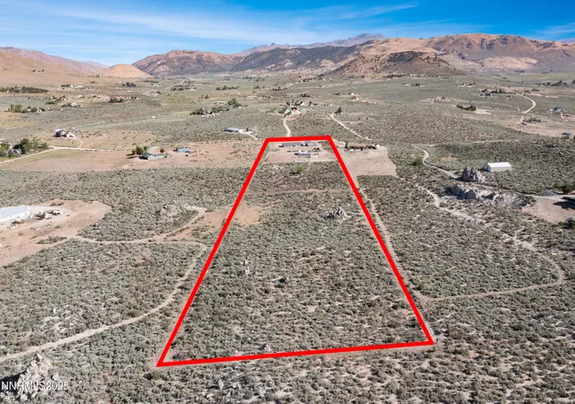 2nd image of 105 Arabian Way, Reno, NV 89508 | MLS# 250051410