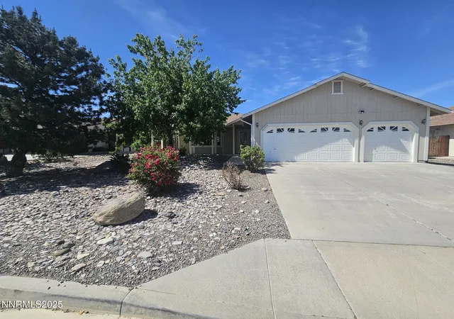 Homes for sale in Sparks, NV | 2399 Albatross Way, Sparks, NV 89441 | MLS# 250050613