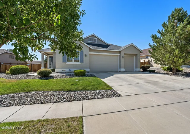 Photo 2 of Single family home for sale at 6727 Equation Dr, Sparks, NV 89436 | MLS# 250053140 | Listing updated on 2025-09-14