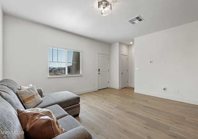 Photo 4 of Townhouse for sale at 1440 Solitude Trl, Reno, NV 89523 | MLS# 250051139 | Listing updated on 2025-08-26