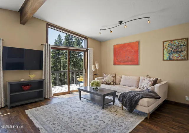 Photo 3 of Single family home for sale at 909 Tyner Way, Incline Village, NV 89451 | MLS# 250051003 | Listing updated on 2025-09-18