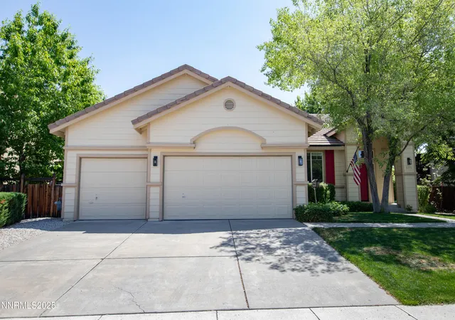Photo 1 of Single family home for sale at 6972 Cinnamon Dr, Sparks, NV 89436 | MLS# 250051175 | Listing updated on 2025-07-11