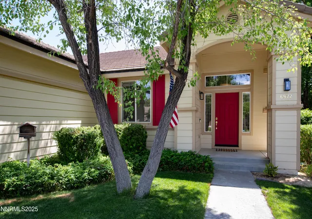 Photo 2 of Single family home for sale at 6972 Cinnamon Dr, Sparks, NV 89436 | MLS# 250051175 | Listing updated on 2025-07-11