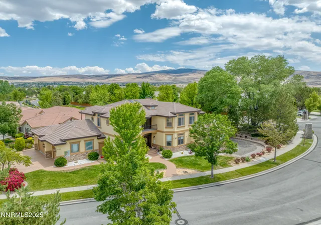 3rd image of 6752 Eagle Wing Cir, Sparks, NV 89436 | MLS# 250051377