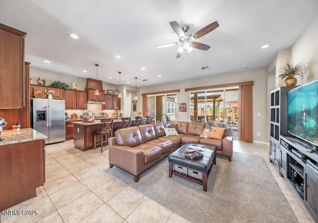 Photo 4 of Single family home for sale at 9800 Hafflinger Ln, Reno, NV 89521 | MLS# 250051229 | Listing updated on 2025-08-17