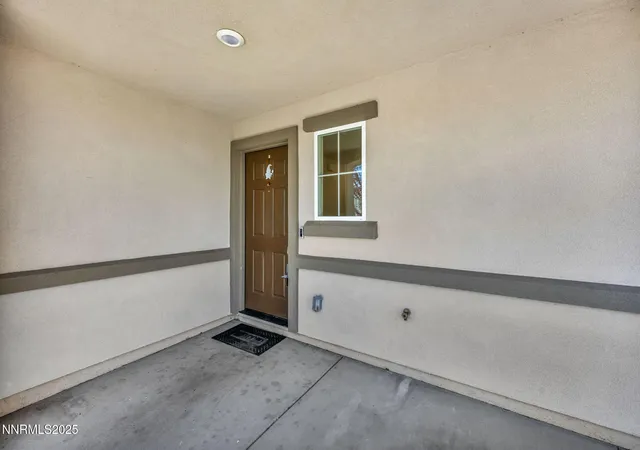 Photo 4 of Single family home for sale at 8977 Sagemoor Dr, Reno, NV 89506 | MLS# 250051402 | Listing updated on 2025-10-11