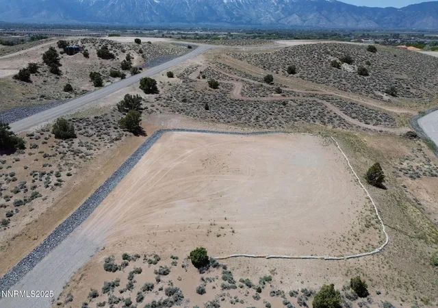 3rd image of 2012 Currant Ct #4, Gardnerville, NV 89410 | MLS# 250051429