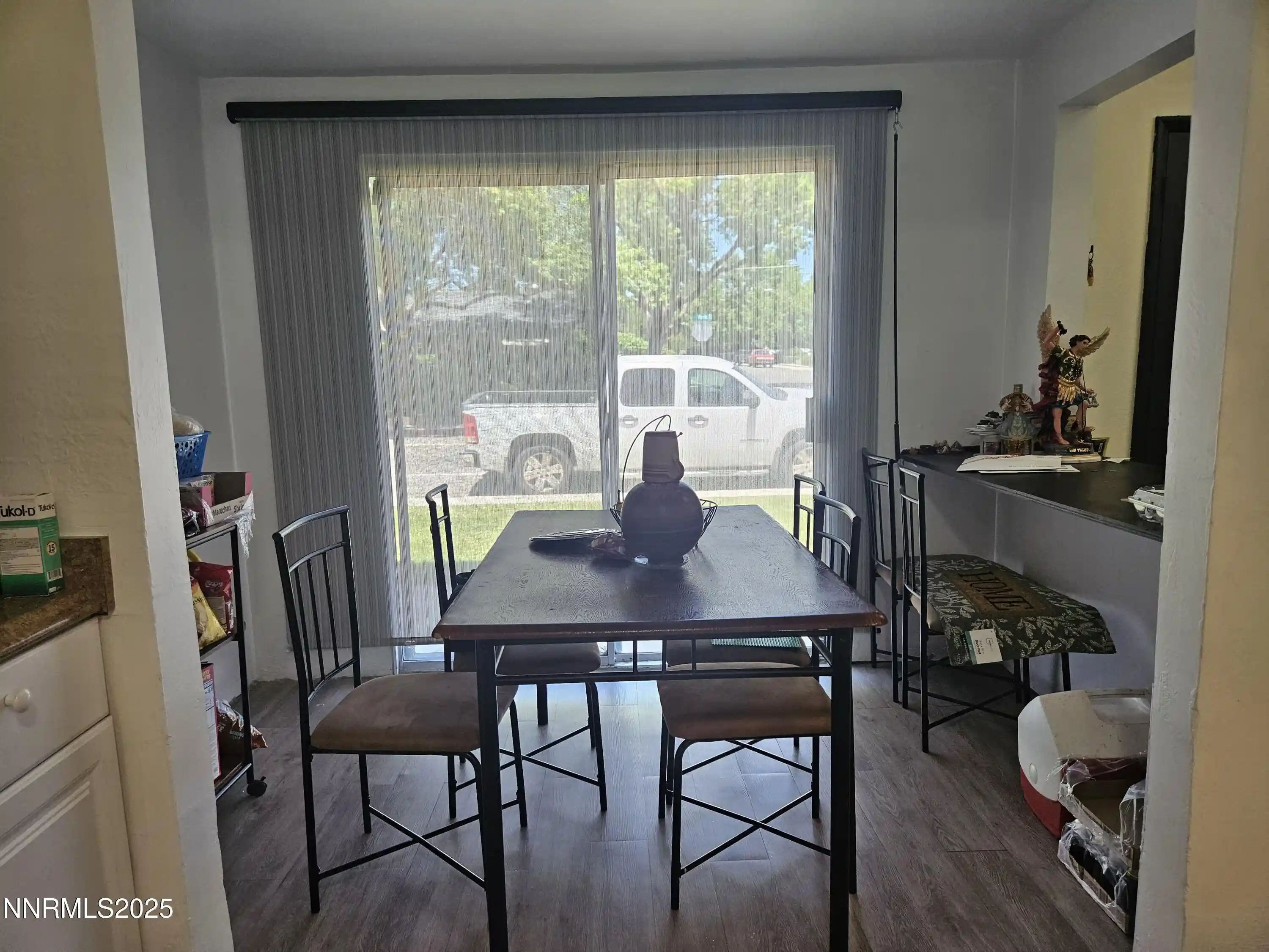 Listing Photo 2 - Condo for sale in 1591 York Wy located at 1591 York Wy, Sparks, NV 89431 - Unit 1591 York Way