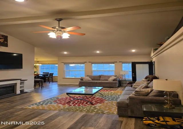 Photo 3 of Single family home for sale at 239 Mary Lou Ln, Fernley, NV 89408 | MLS# 250051618 | Listing updated on 2025-08-20