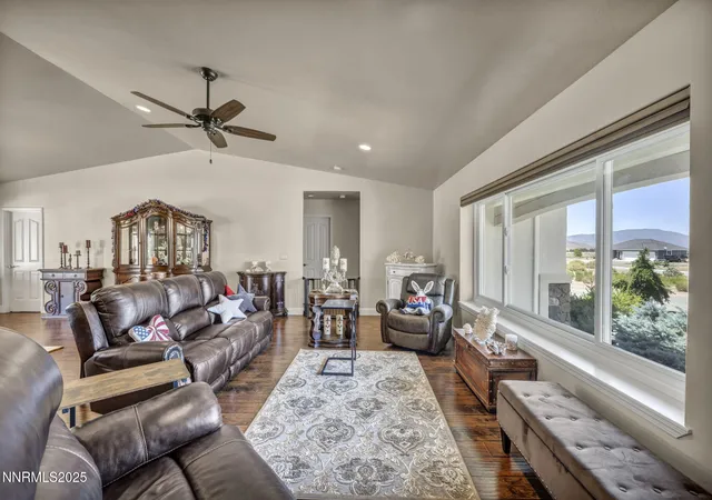 Photo 4 of Single family home for sale at 150 Brandon Ranch Ct, Reno, NV 89510 | MLS# 250051763 | Listing updated on 2025-12-12