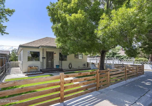 Photo 1 of Single family home for sale at 337 Fodrin Way, Sparks, NV 89431 | MLS# 250052064 | Listing updated on 2025-10-29