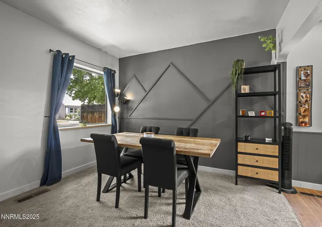 Photo 4 of Single family home for sale at 337 Fodrin Way, Sparks, NV 89431 | MLS# 250052064 | Listing updated on 2025-10-29