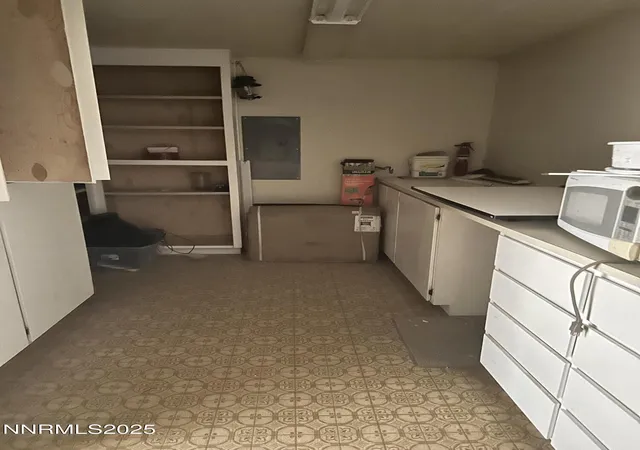 2nd image of 27 W Main Street, Manhattan, NV 89022 | MLS# 250051782