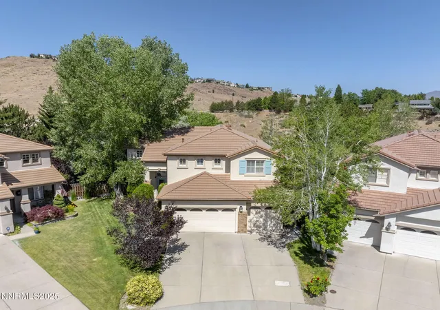 Photo 2 of Single family home for sale at 3030 Blue Grouse Dr, Reno, NV 89509 | MLS# 250051850 | Listing updated on 2025-09-28