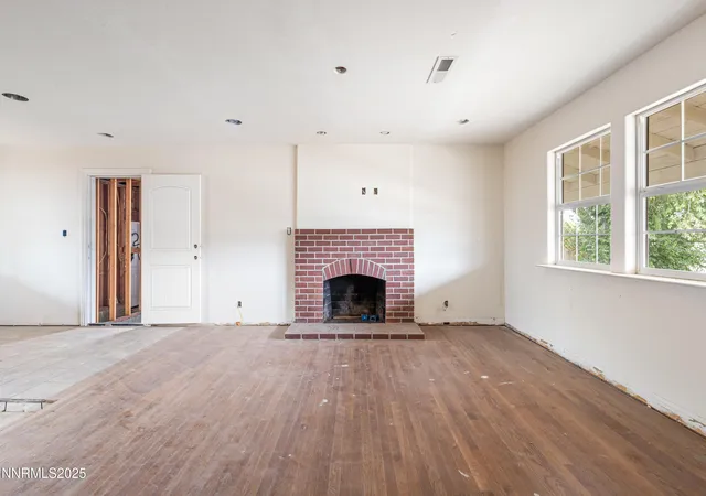 4th image of 1145 Kirman Ave, Reno, NV 89502 | MLS# 250051860