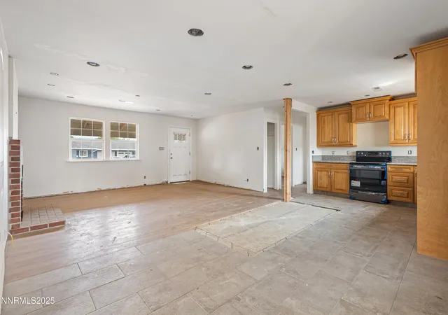 5th image of 1145 Kirman Ave, Reno, NV 89502 | MLS# 250051860