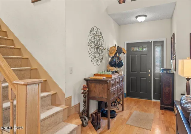Photo 3 of Single family home for sale at 976 Leah Cir, Reno, NV 89511 | MLS# 250052299 | Listing updated on 2025-08-22