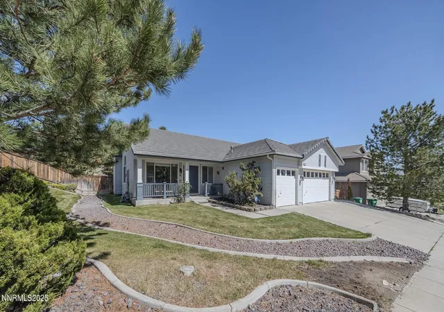 Photo 2 of Single family home for sale at 4080 Twin Fls Dr, Reno, NV 89511 | MLS# 250052002 | Listing updated on 2025-11-10