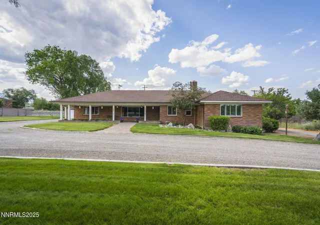Photo 3 of Single family home for sale at 935 Foothill Rd, Reno, NV 89511 | MLS# 250052304 | Listing updated on 2025-10-01