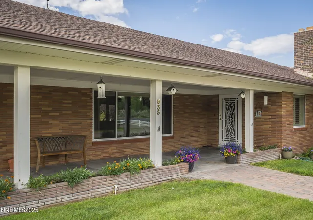 Photo 4 of Single family home for sale at 935 Foothill Rd, Reno, NV 89511 | MLS# 250052304 | Listing updated on 2025-10-01