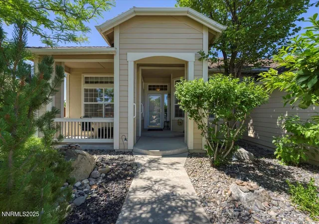 Photo 3 of Single family home for sale at 7827 Morro Ave, Sparks, NV 89436 | MLS# 250052307 | Listing updated on 2025-09-15