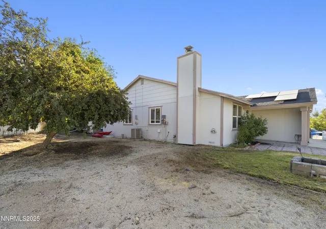 Photo 3 of Single family home for sale at 14021 Exinite Dr, Reno, NV 89506 | MLS# 250052315 | Listing updated on 2025-09-22