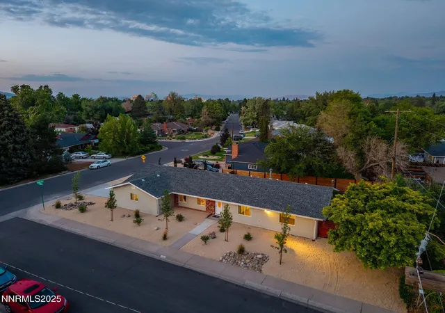 Photo 3 of Single family home for sale at 700 Ferris Ln, Reno, NV 89509 | MLS# 250052786 | Listing updated on 2025-09-22
