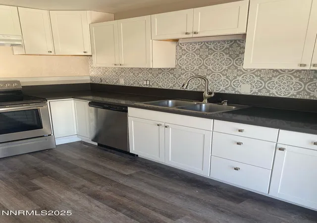 4th image of 922 Plumas St, Reno, NV 89509 | MLS# 250053031