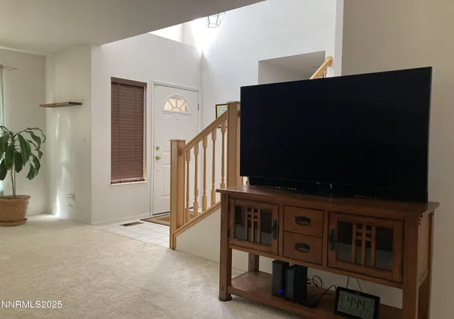 Photo 4 of Single family home for sale at 7956 White Fls Dr, Reno, NV 89506 | MLS# 250053069 | Listing updated on 2025-08-03