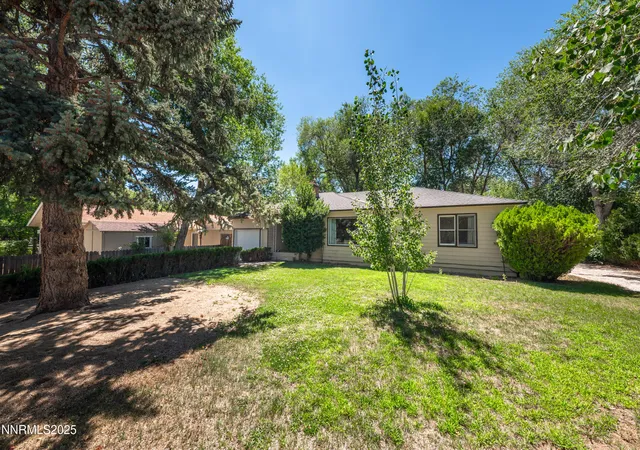 Photo 3 of Single family home for sale at 1755 Benjamin Franklin Dr, Reno, NV 89509 | MLS# 250053154 | Listing updated on 2026-05-08