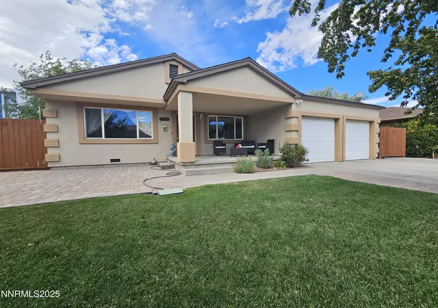 Photo 1 of Single family home for sale at 1195 Curti Dr, Reno, NV 89502 | MLS# 250053403 | Listing updated on 2025-08-26