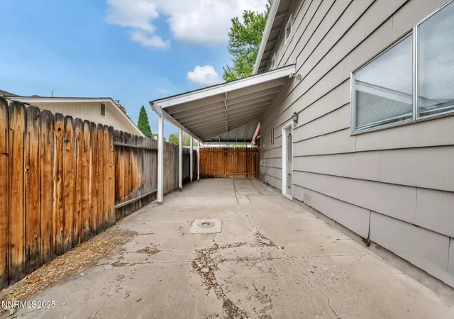 Photo 2 of Single family home for sale at 2925 S Escondido Ct, Reno, NV 89502 | MLS# 250053723 | Listing updated on 2025-09-26