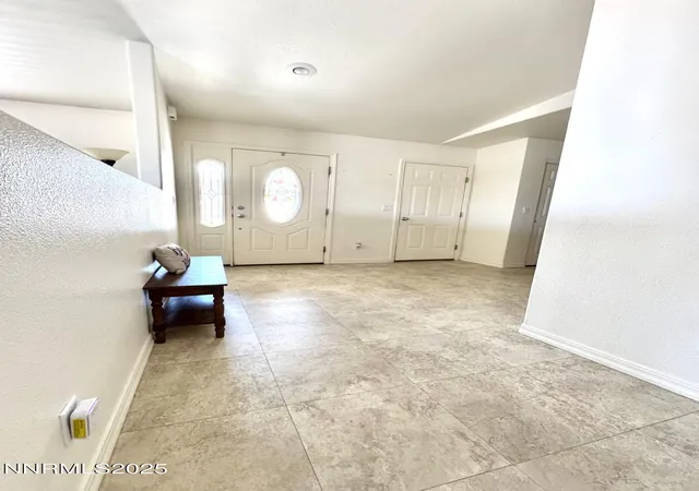 5th image of 300 Mesa Way, Winnemucca, NV 89445 | MLS# 250053410