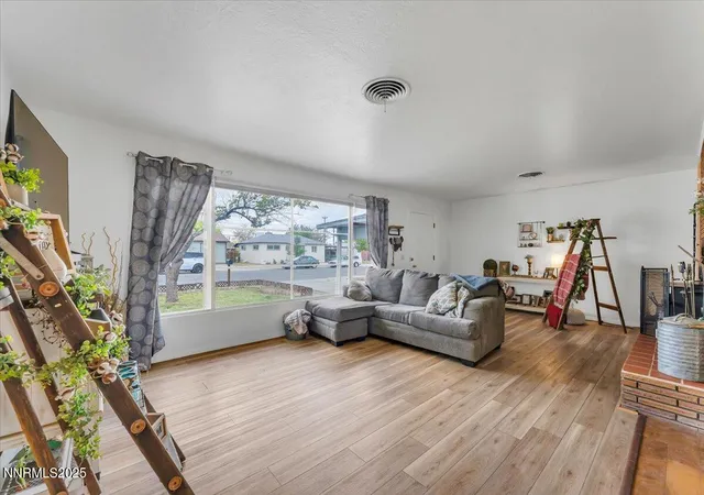4th image of 445 S Bailey St, Fallon, NV 89406 | MLS# 250053726