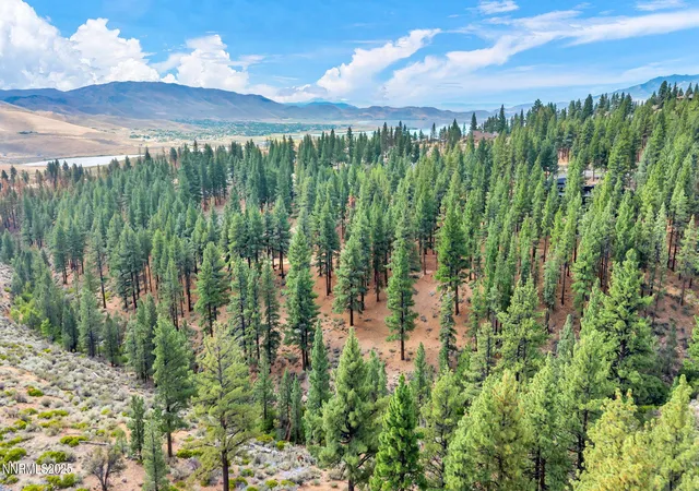 13th image of 205 Timbercreek Ct, Reno, NV 89511 | MLS# 250053550