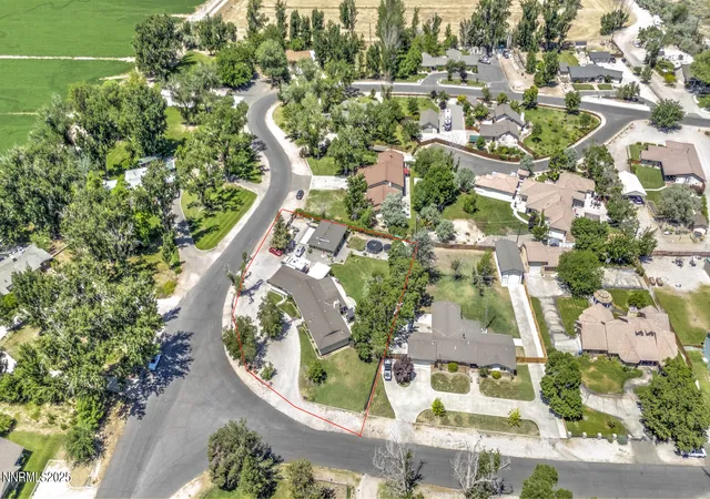 3rd image of 1955 Manchester Cir, Fallon, NV 89406 | MLS# 250053856