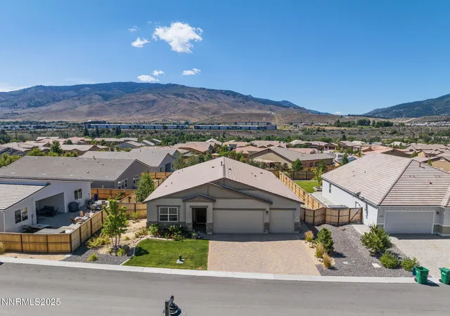 4th image of 8310 Endsley Dr, Verdi, NV 89439 | MLS# 250053795