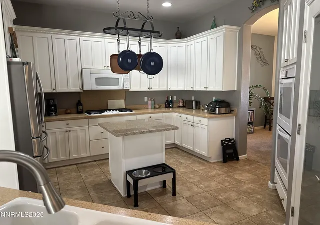 5th image of 460 Mystic Mountain Dr, Sparks, NV 89441 | MLS# 250054066