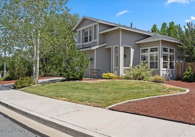 Photo 3 of Single family home for sale at 9542 Angel Falls Dr, Reno, NV 89506 | MLS# 250053989 | Listing updated on 2025-11-04