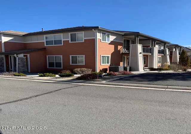 40th image of 541 Costa Azul Dr, Sparks, NV 89436 | MLS# 250054148