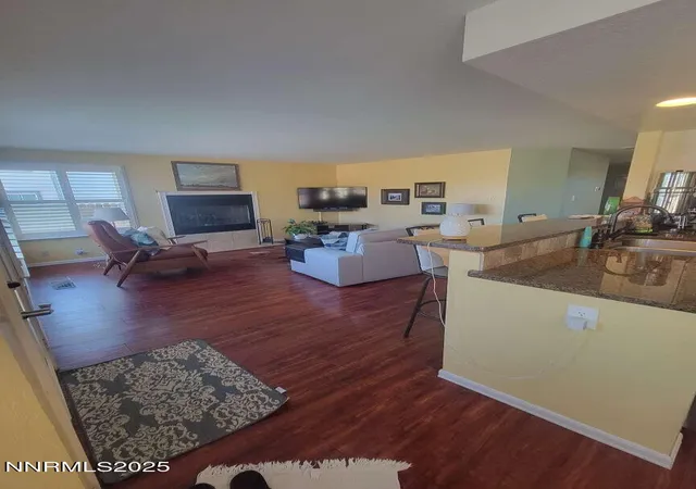 Photo 3 of Single family home for sale at 4515 Whitney Cir, Sparks, NV 89436 | MLS# 250054079 | Listing updated on 2026-01-13